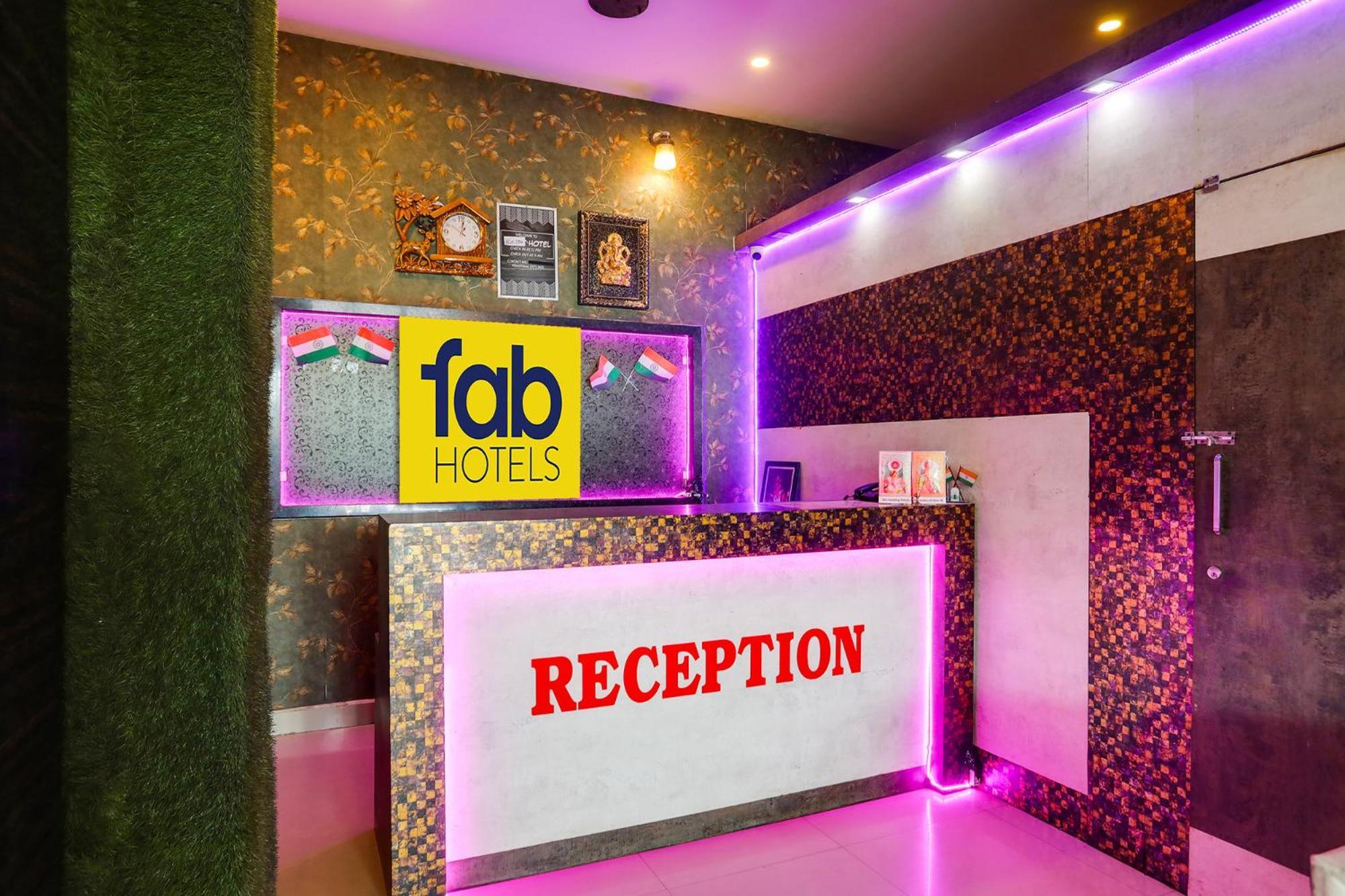 Fabhotel Blue Star Bori  Exterior photo